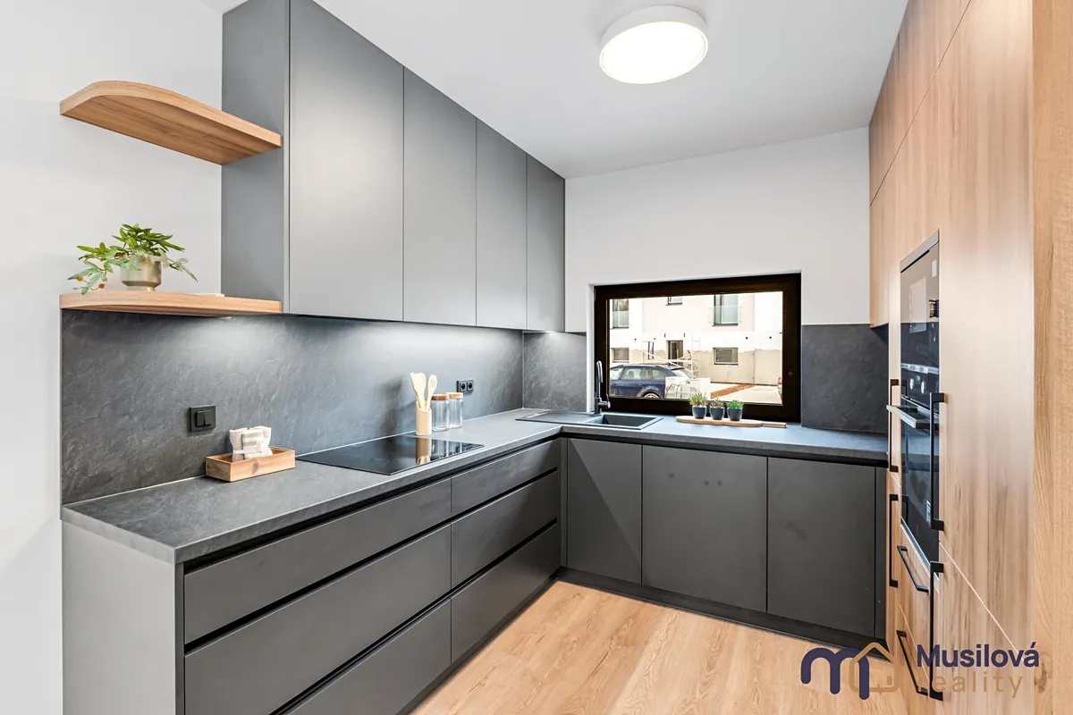 Prodej rodinného domu 92 m², pozemek 186 m²